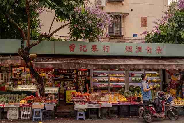 鉴黄师官网审核任务排布结构解析｜夜间审核机制实录避免重复审查